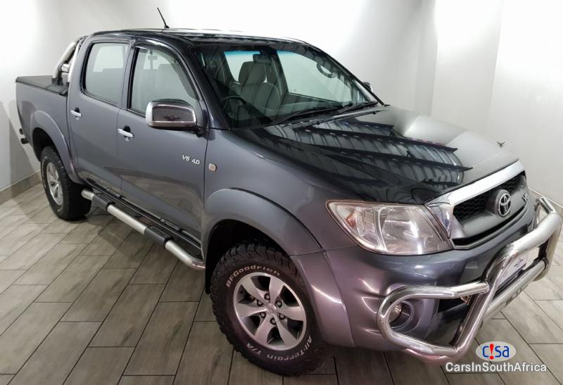 Picture of Toyota Hilux 2.7 Manual 2005