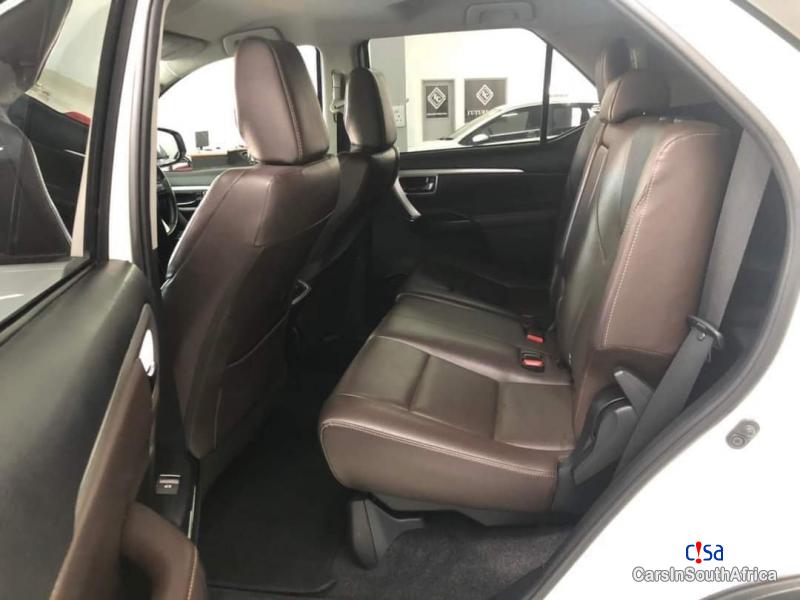 Toyota Fortuner 2.8GD6 RAISED BODY AUTO..0679505805 Automatic 2018 - image 5