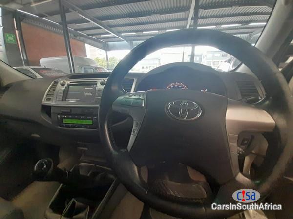 Toyota Hilux 3.0D4D ...0679505805 Manual 2013 in North West - image
