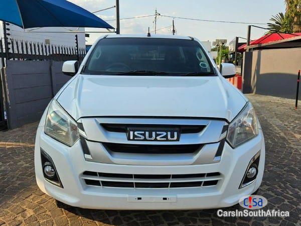 Isuzu Kb 250DMax Manual 2017 in South Africa