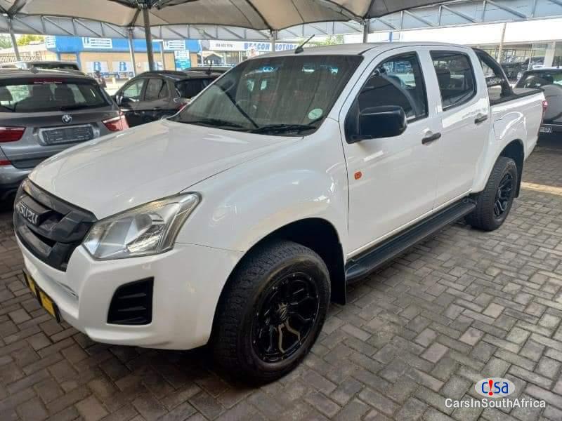 Picture of Isuzu D-Max 250 Automatic 2020