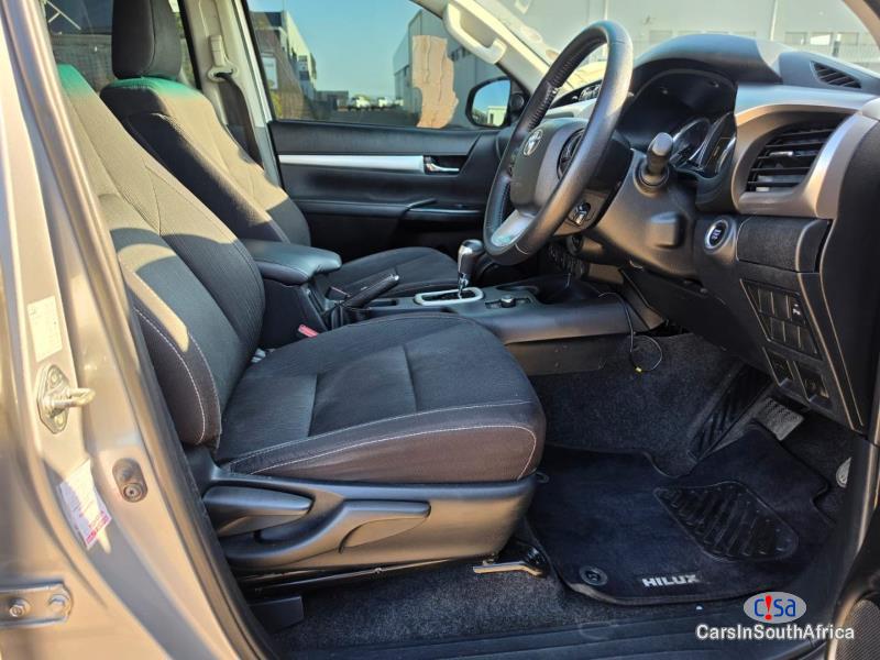 Toyota Hilux 2.8GD6 0679505805 Automatic 2024 - image 8