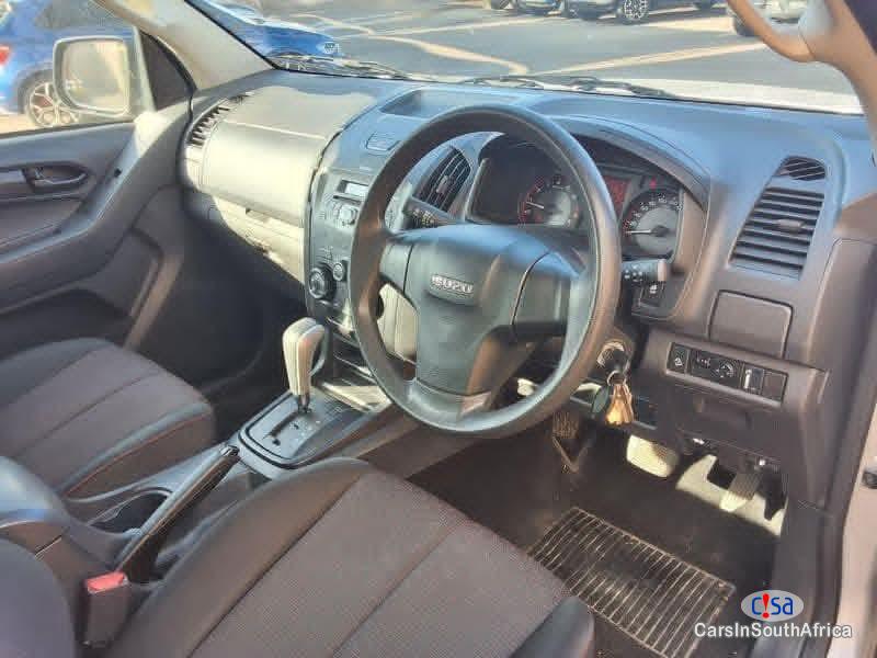 Picture of Isuzu D-MAX 2.5 Automatic 2022 in South Africa