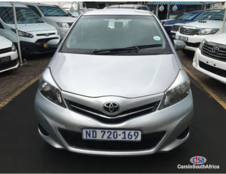 Toyota Yaris 1.0xs Manual 2015 in South Africa