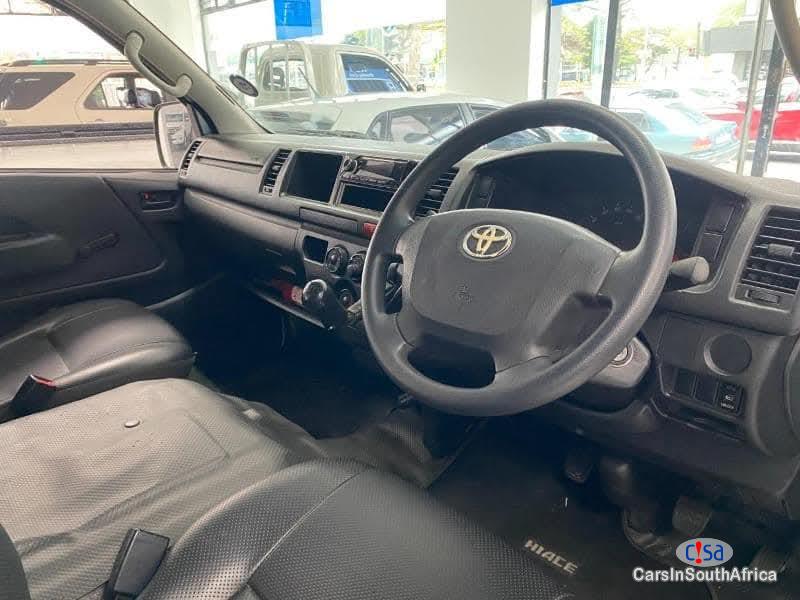 Toyota Quantum 2.5 D-4D Sesfikile 16-seat Manual 2019 in Free State