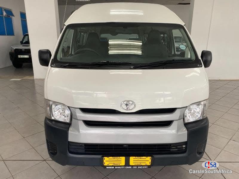 Toyota Quantum 2.5 D-4D Sesfikile 16-seat Manual 2019 - image 4