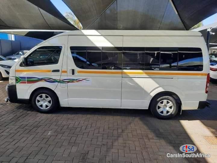 Toyota Quantum 2.5 D.4D Sesfikile 16 Seat Manual 2019 - image 3