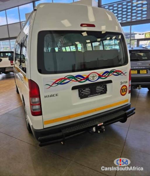 Toyota Quantum Sesfikile 2.5 D4-D 16 Seat Manual 2019 - image 2