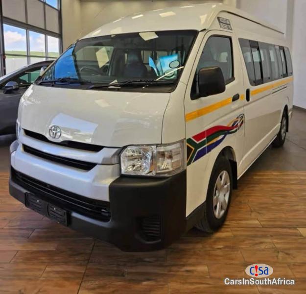 Toyota Quantum Sesfikile 2.5 D4-D 16 Seat Manual 2019 - image 6