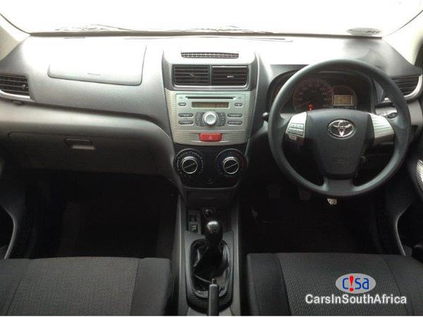 Toyota Avanza Manual 2012 - image 10