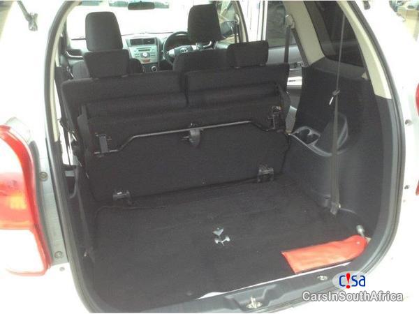 Toyota Avanza Manual 2012 - image 7