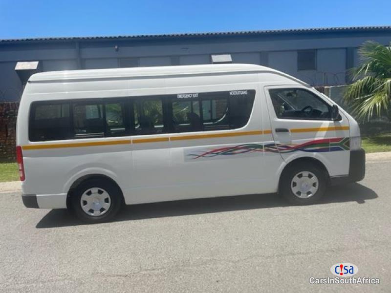 Toyota Quantum 2.5 Manual 2020 - image 3