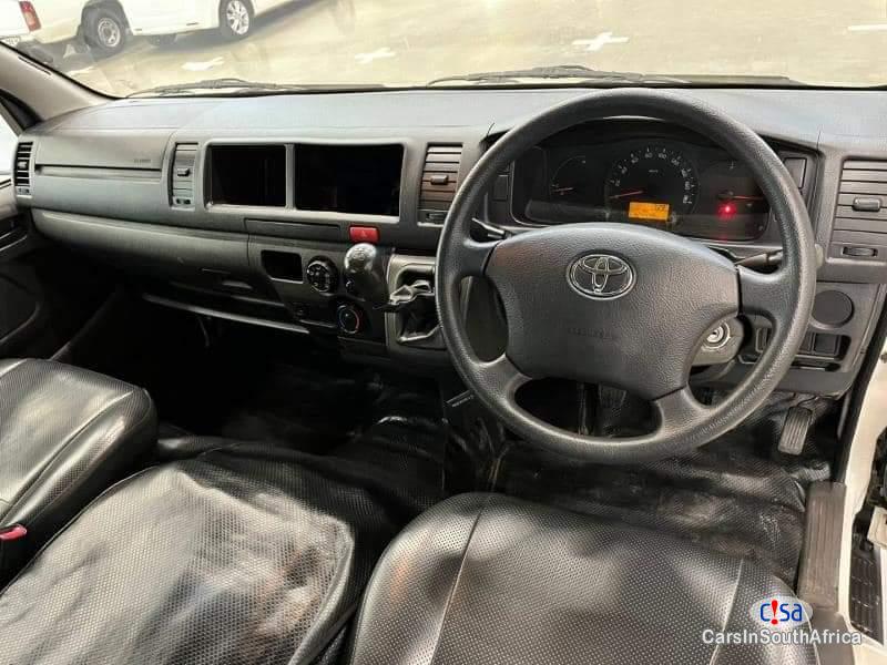 Toyota Quantum 2.5 Manual 2017 in Eastern Cape