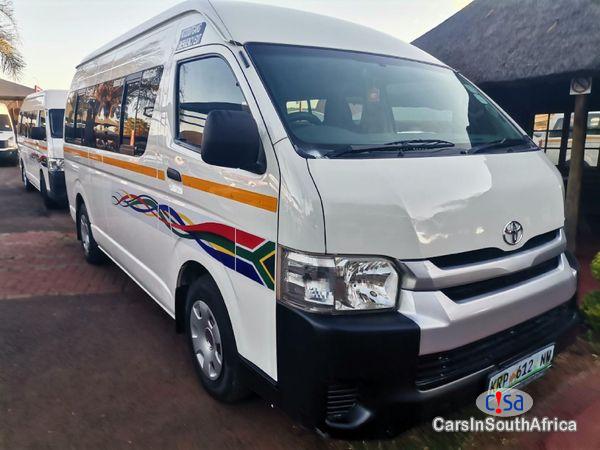 Picture of Toyota Quantum 2.5 D-4D Sesfikile 16-Seat Manual 2020