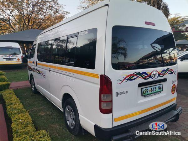 Toyota Quantum 2.5 D-4D Sesfikile 16-Seat Manual 2020 - image 3