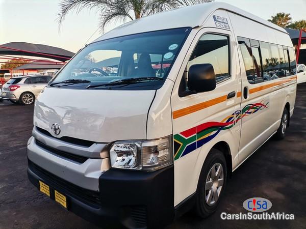 Picture of Toyota Quantum 2.5 D-4D Sesfikile 16-Seat Manual 2020