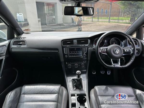 Volkswagen Golf VII GTI 2.0 TSI Manual 2017 - image 4