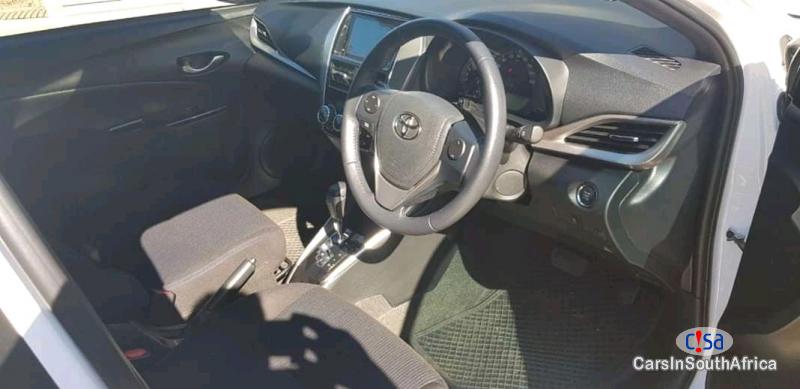 Toyota Yaris 1.4 Automatic 2019 - image 5