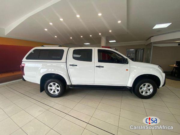 Isuzu Other 2.5 Isuzu Dmax Call Or WhatsApp 0848069549 Manual 2019 in South Africa