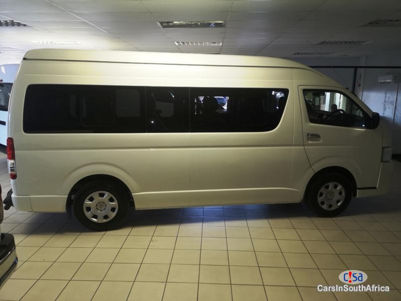 Toyota Quantum Toyota Quantum 2.5D-4D Sesfikile Manual 2014