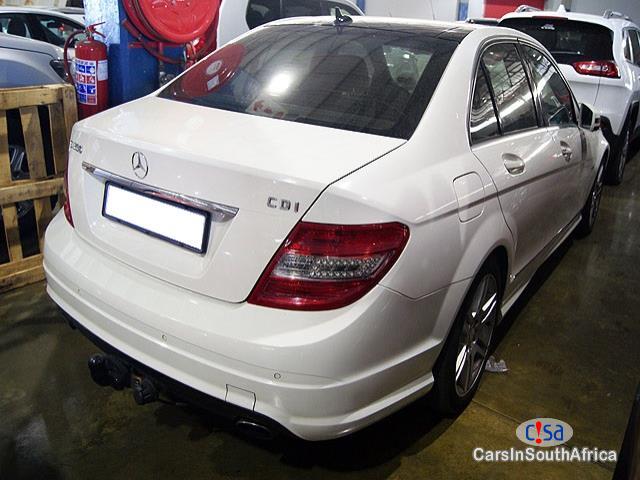 Mercedes Benz C-Class Automatic 2009 - image 12