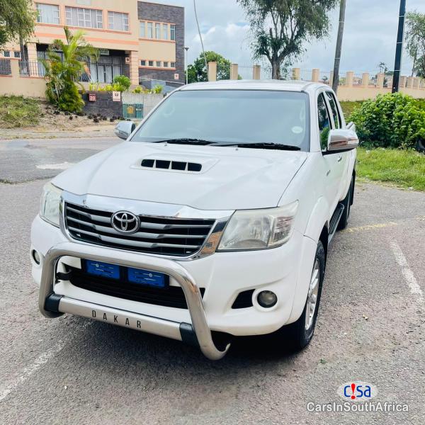 Pictures of Toyota Hilux Rider 3.0 D4D Manual 2015