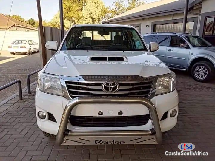 Pictures of Toyota Hilux Rider 3.0 D4D Manual 2015