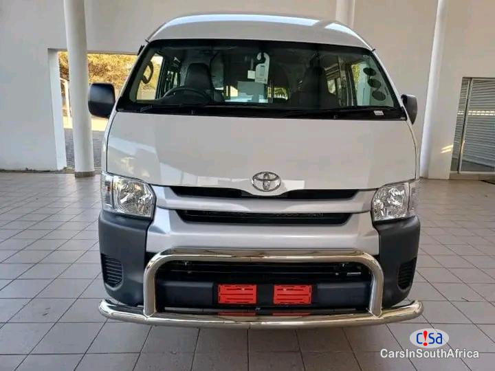 Pictures of Toyota Quantum Sesfikile 2.5 D-4D Manual 2018