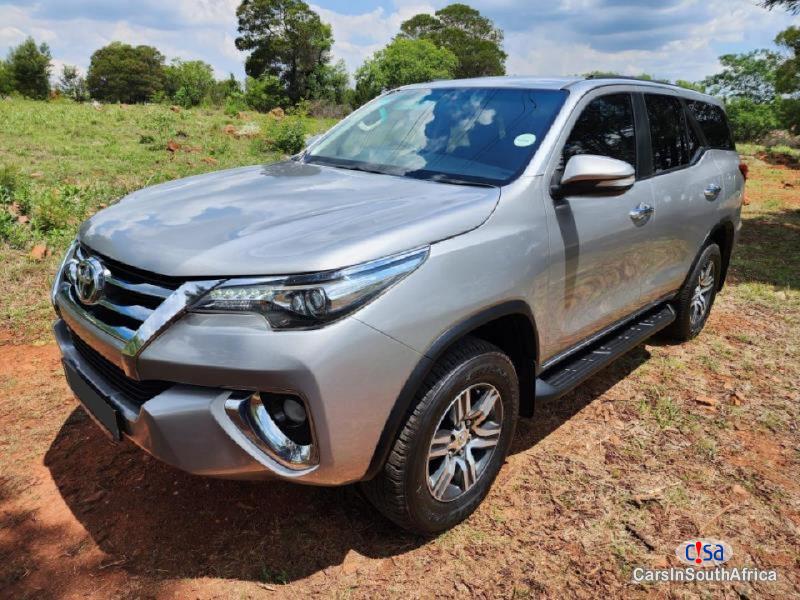 Picture of Toyota Fortuner 4.0 V6 Automatic 2016