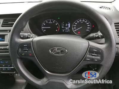 Hyundai i20 1.2 Automatic 2017 - image 3