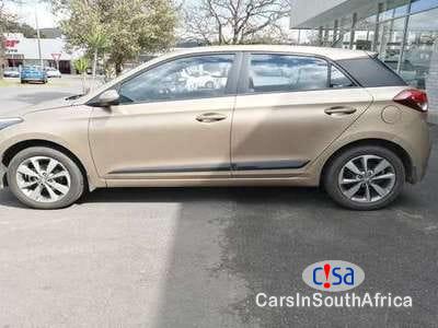 Hyundai i20 1.2 Automatic 2017 - image 4