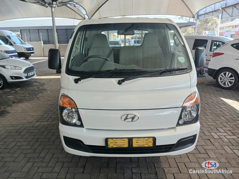 Hyundai H100 2.6D Deck Manual 2019 - image 3