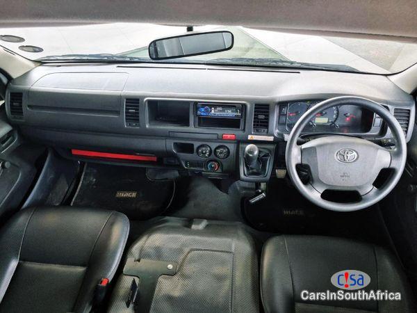 Toyota Quantum 2.5 D-4D Sesfikile Call 081 494 5928 Delivery Nationwide Manual 2019