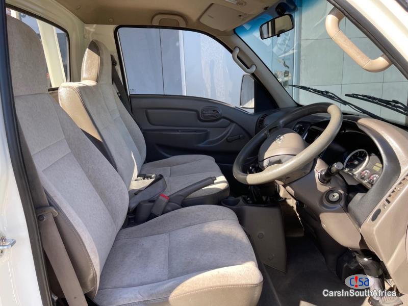 Hyundai H100 2.6D Chassis Manual 2017 in Eastern Cape