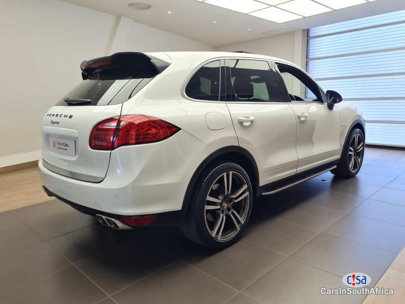 Picture of Porsche Cayenne Diesel Automatic 2012 in Limpopo