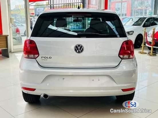 Volkswagen Polo 1 40671651564 Manual 2015 - image 3