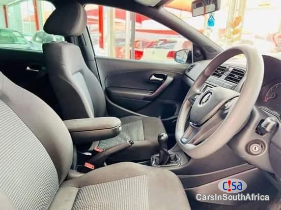 Volkswagen Polo 1 40671651564 Manual 2015 - image 4