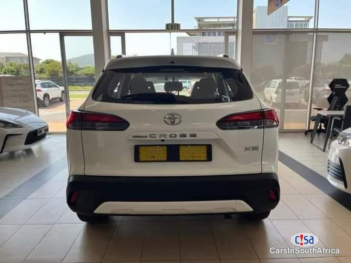 Toyota Corolla Toyota Corolla Cross 1.8 Contact Or Whatsapp 0665141346 Manual 2022 - image 4