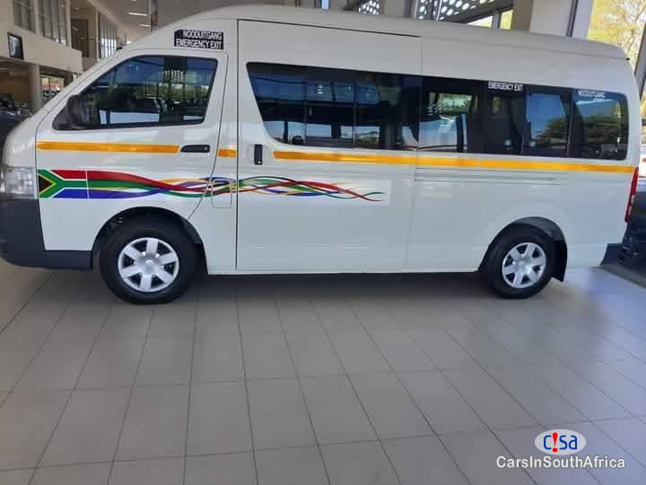 Toyota HiAce 2.5 D4d Sesfikile (0726318146) Manual 2023 in Gauteng