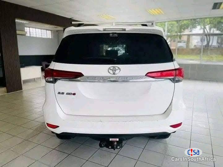 Toyota Fortuner Automatic 2022 - image 2