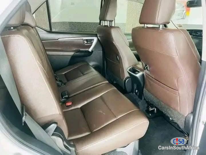 Toyota Fortuner Automatic 2022 - image 5