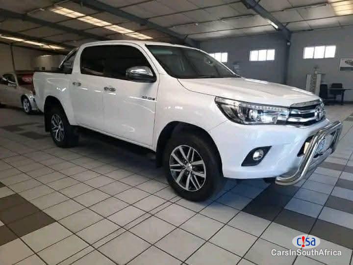Pictures of Toyota Hilux Automatic 2018