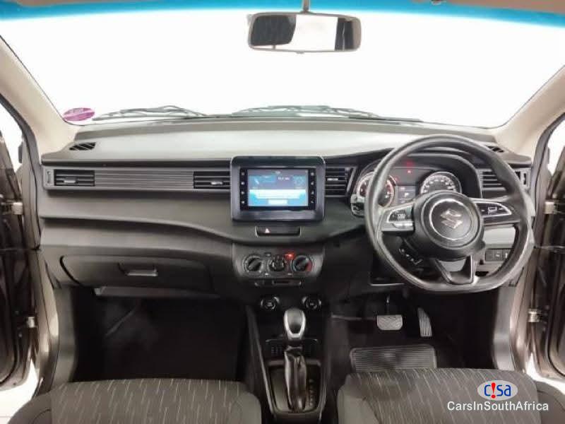 Suzuki Ertiga GL Automatic 2023