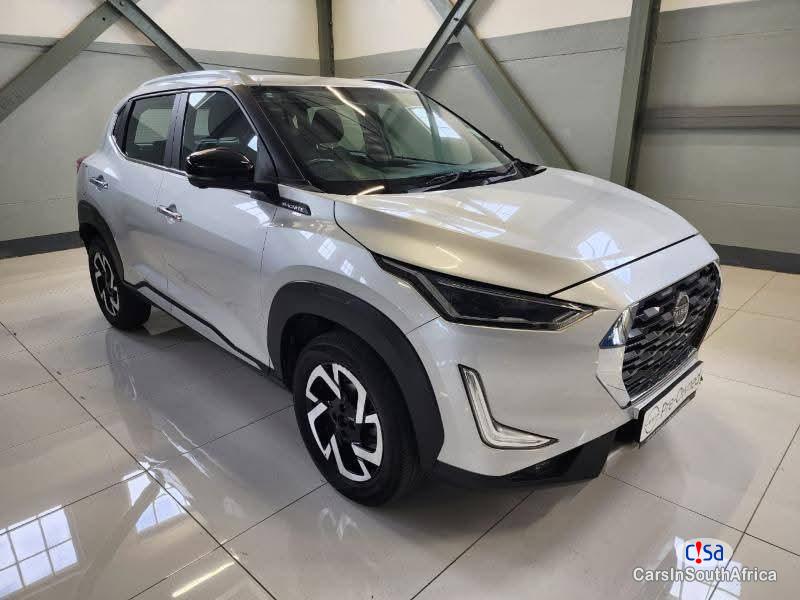 Pictures of Nissan Magnite 1.0 Turbo Accenta Plus Automatic 2023
