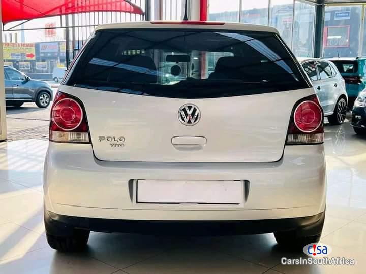 Volkswagen Polo 1.4 Automatic 2015 - image 3