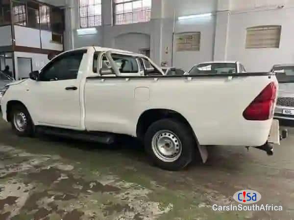 Toyota Hilux 2.4GD Manual 2020