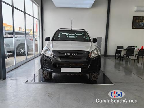 Isuzu KB250 250 Manual 2020 - image 3