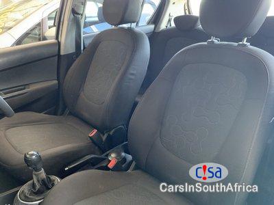 Hyundai i20 1.4 Manual 2010 - image 8