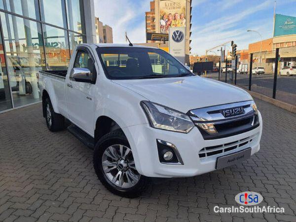 Isuzu 2.5 Manual 2019 - image 2
