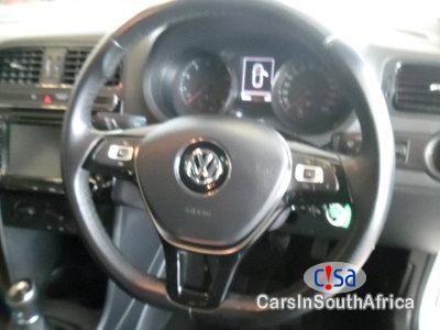 Volkswagen Polo 1.2 Manual 2017 - image 7